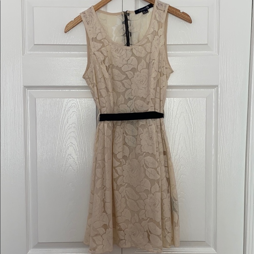 Forever 21 Lace Dress